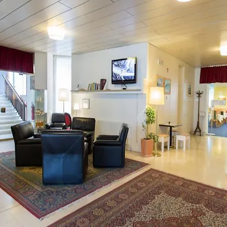 Krim Hotel